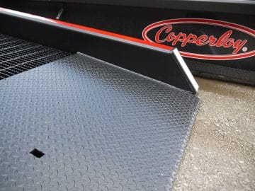 Low end plate heavy duty ramps for trucks